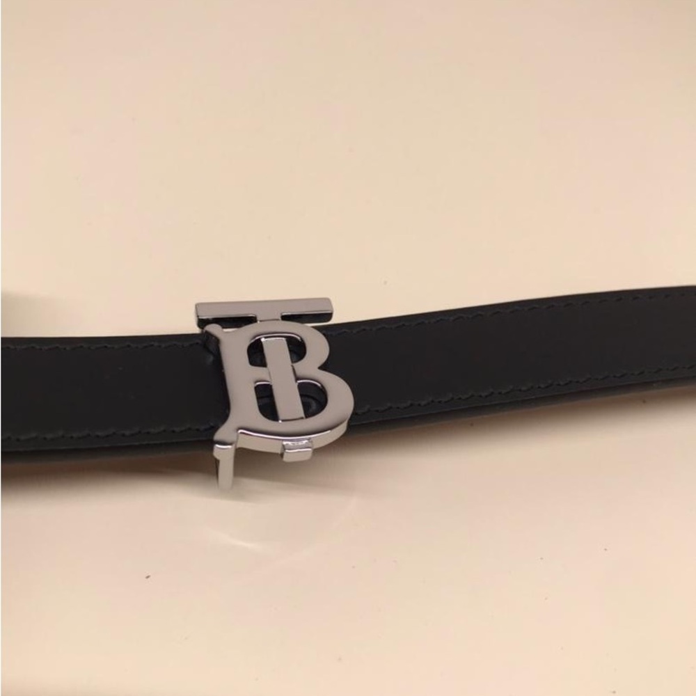 Burberry belt